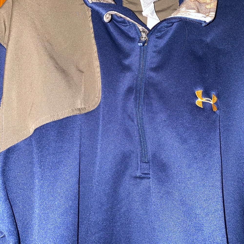 Under Armour Pull Over - image 3